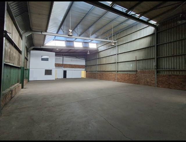 470M² WAREHOUSE TO LET IN BENROSE